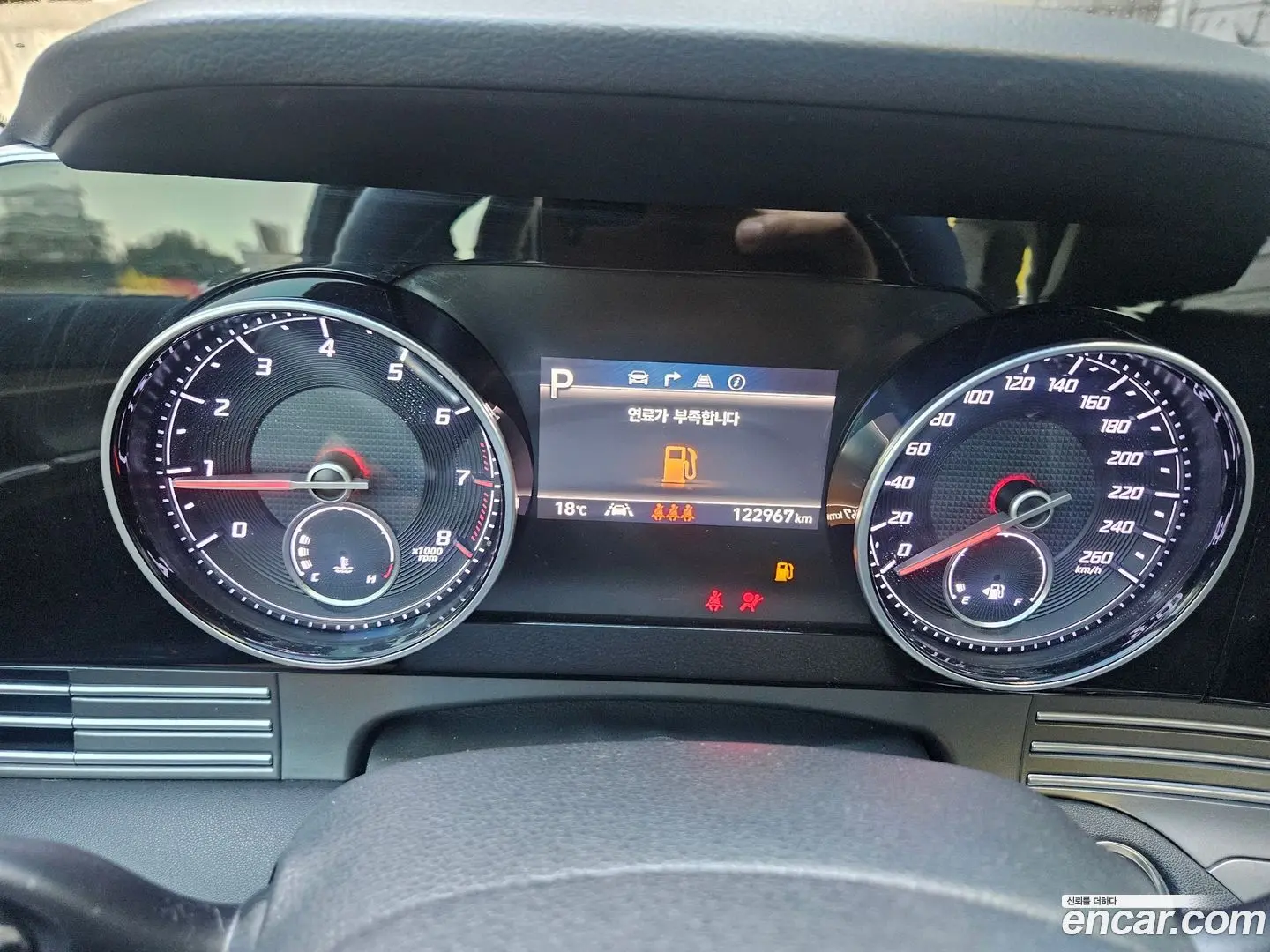 Hyundai Grandeur 3.3