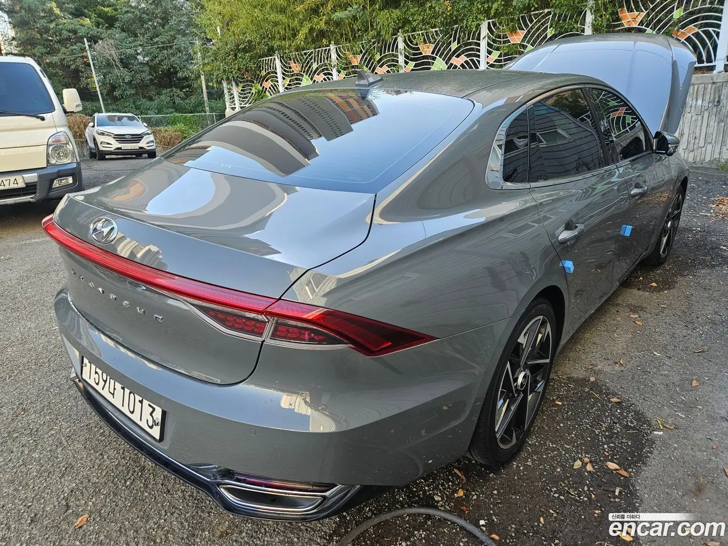 Hyundai Grandeur 3.3