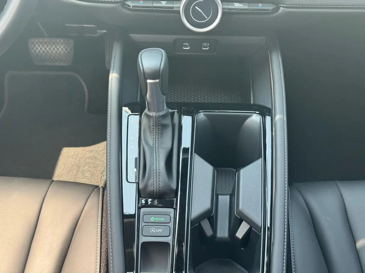Honda Accord 2023 Sharp T Dynamic 260TURBO Smart Enjoy