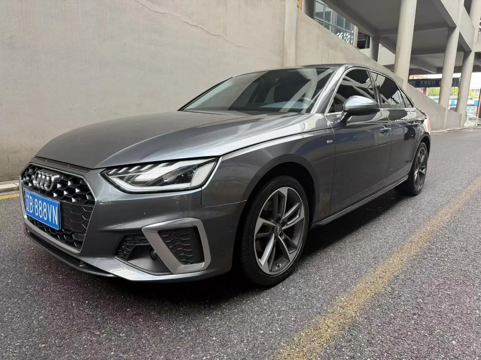 Audi A4L 2020 40 TFSI