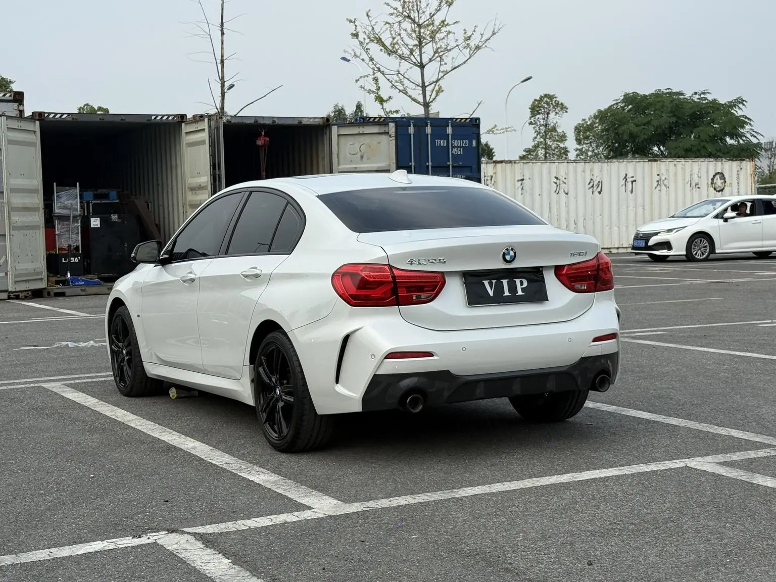BMW 1 Series 2021 125i M Sport Shadow Night