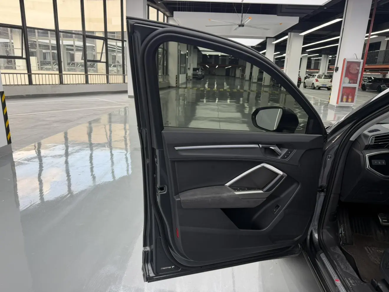 Audi Q3 2023 Facelift 40 TFSI Dynamic Fashion