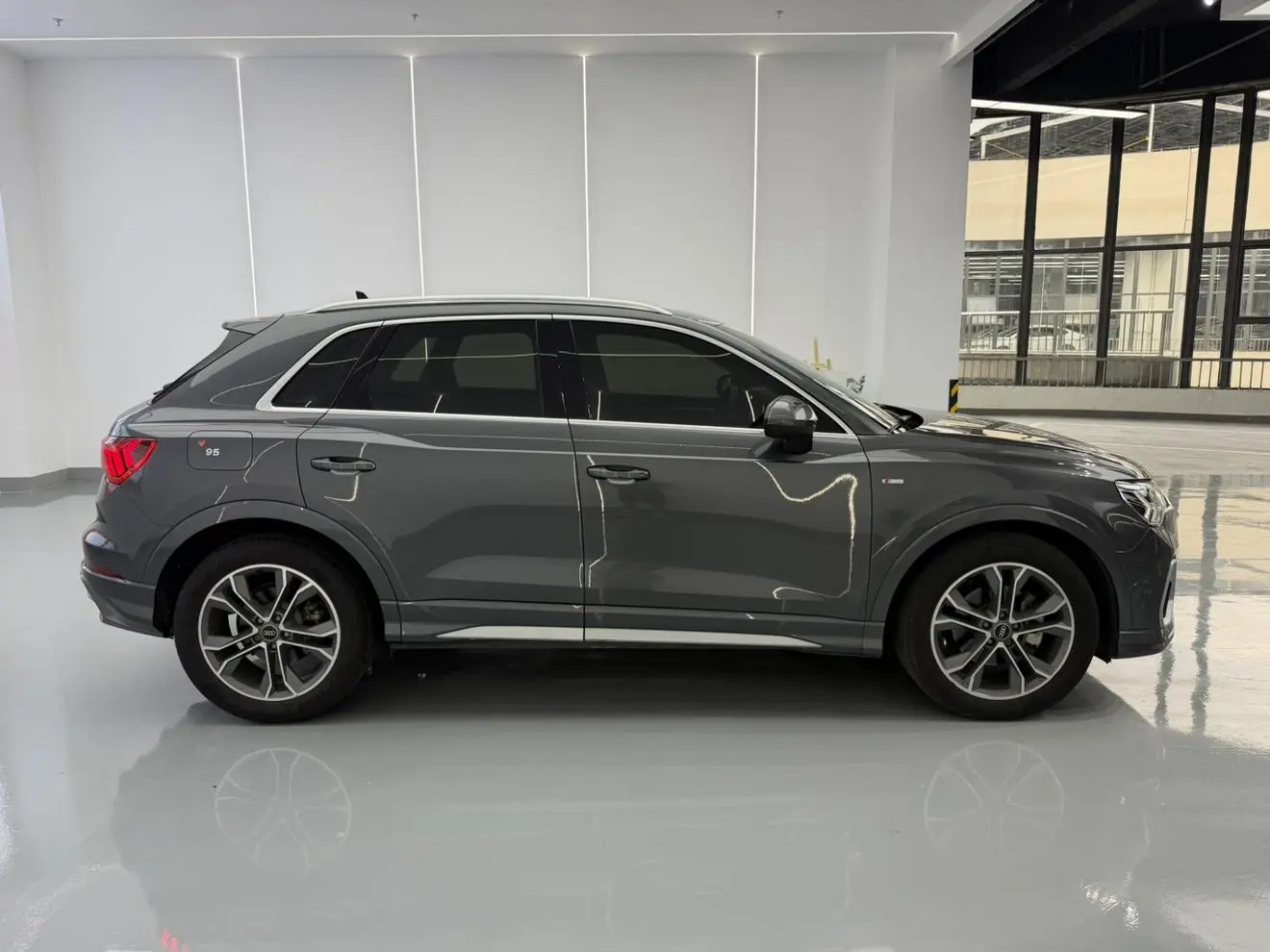 Audi Q3 2023 Facelift 40 TFSI Dynamic Fashion