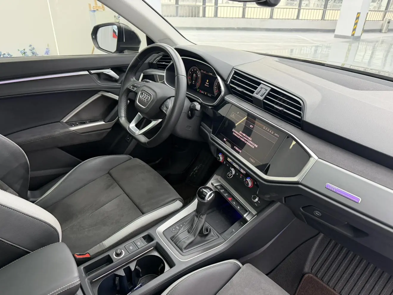 Audi Q3 2023 Facelift 40 TFSI Dynamic Fashion