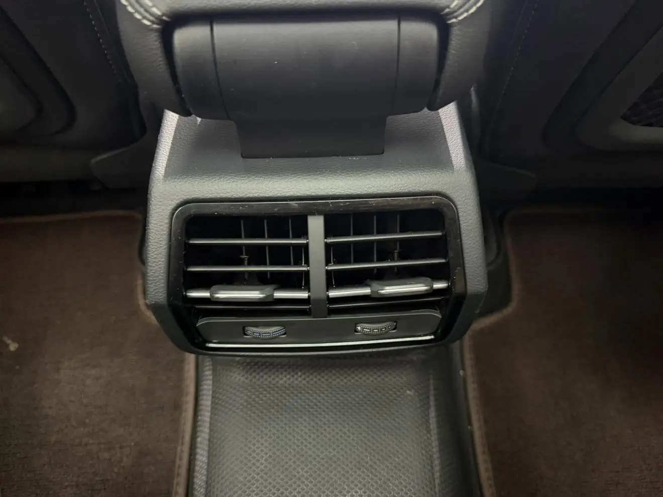Audi Q3 2023 Facelift 40 TFSI Dynamic Fashion