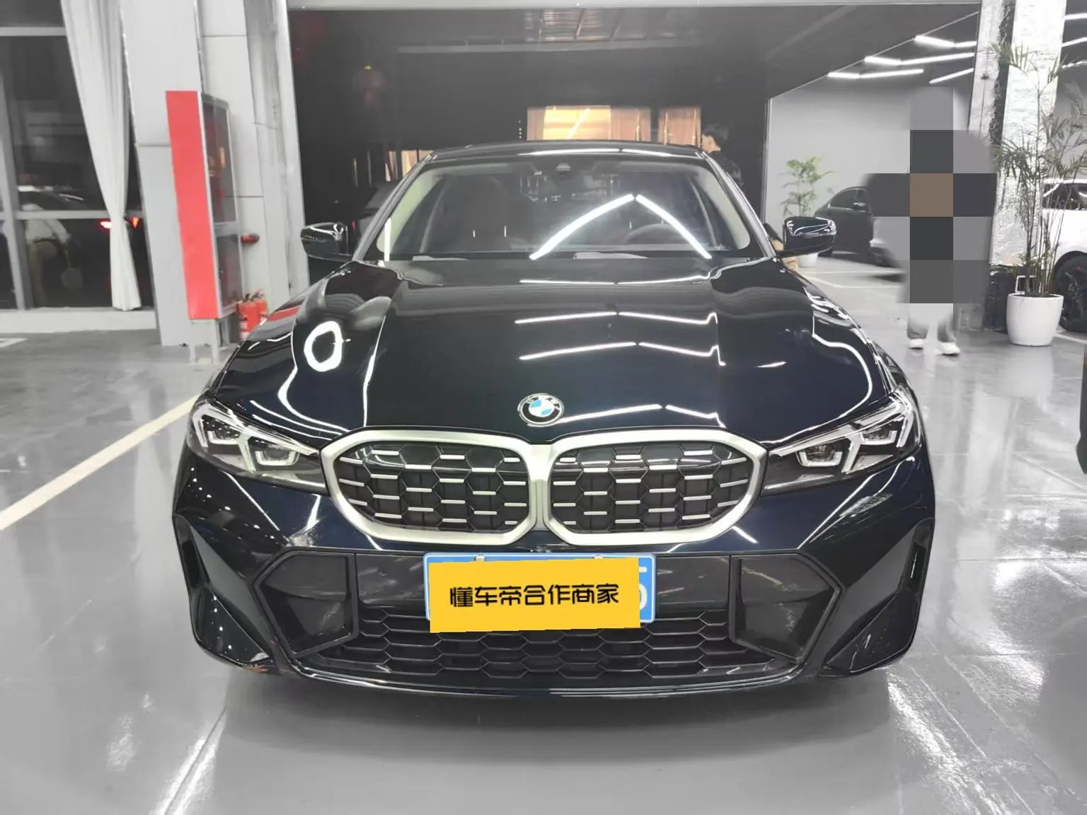 BMW 3 Series 2023 325Li M Sport Package