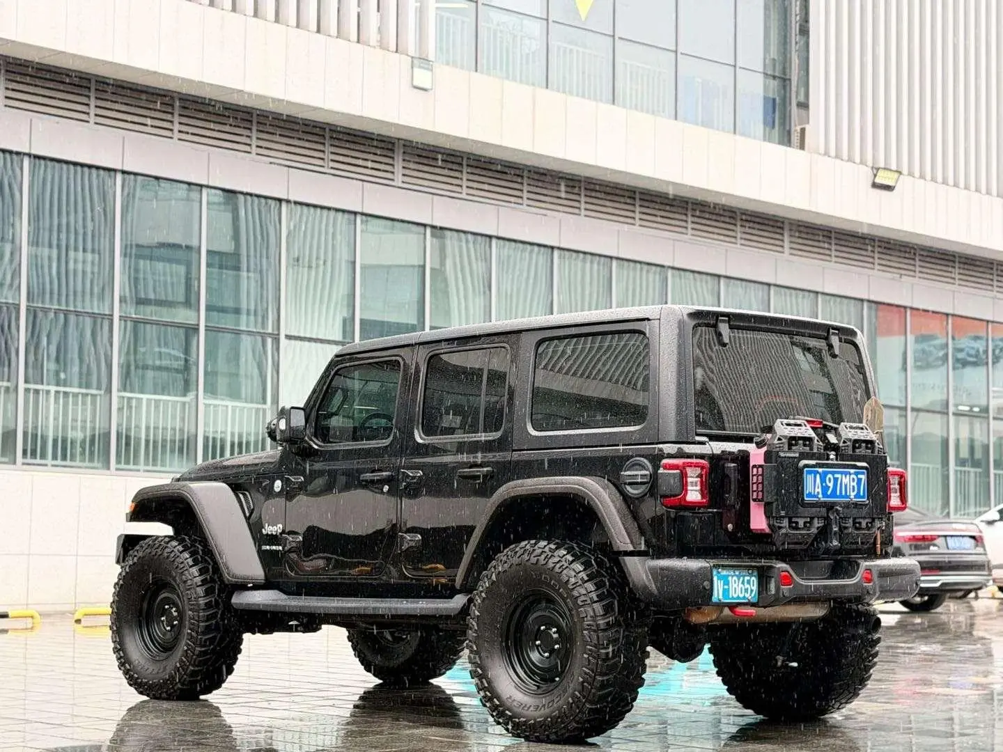 Jeep 2019 2.0T Sahara China VI
