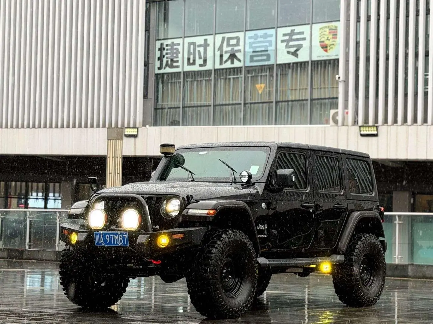 Jeep 2019 2.0T Sahara China VI