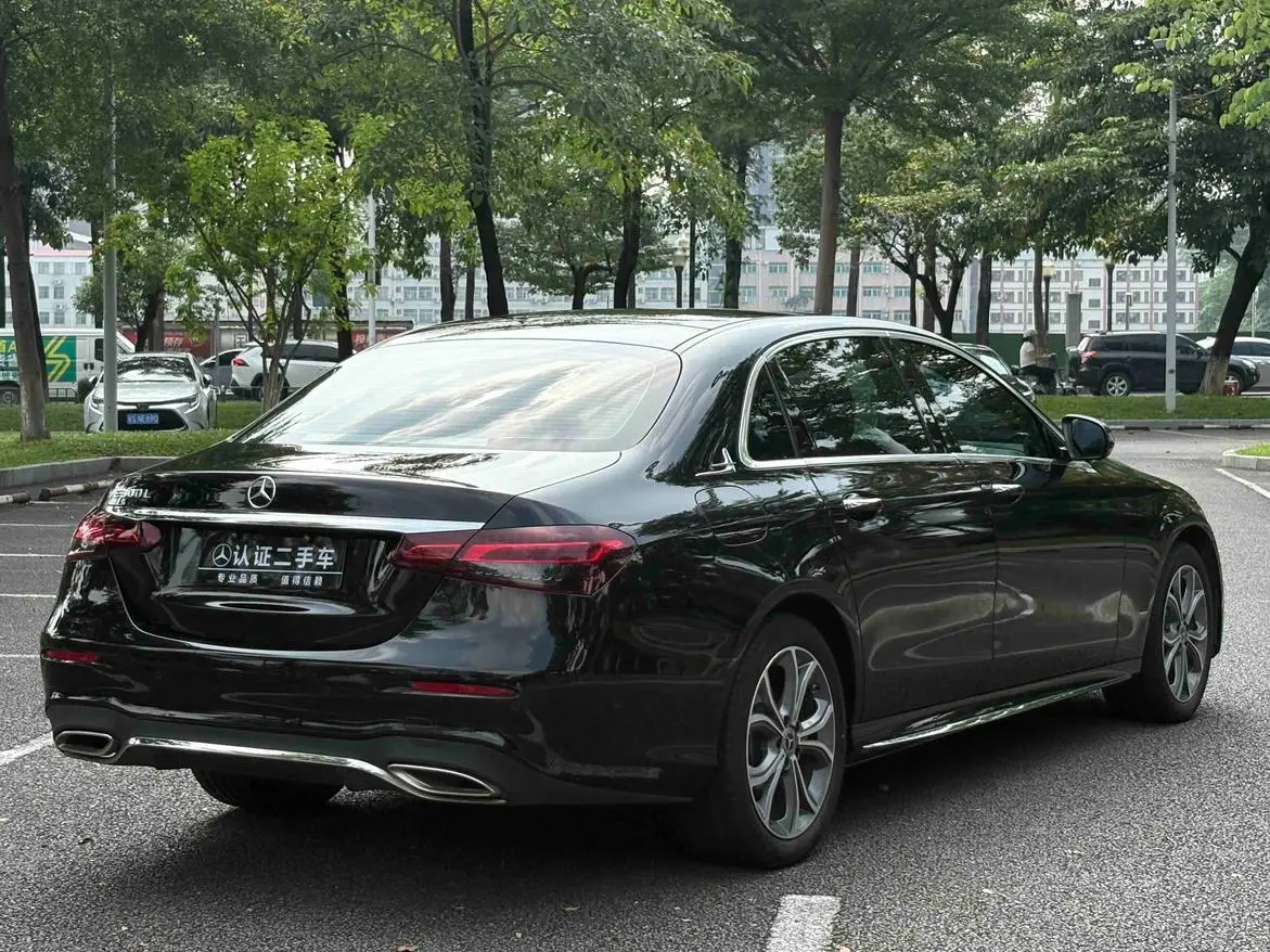 Mercedes-Benz E Class 2022 E 300 L Fashion Sport Sedan
