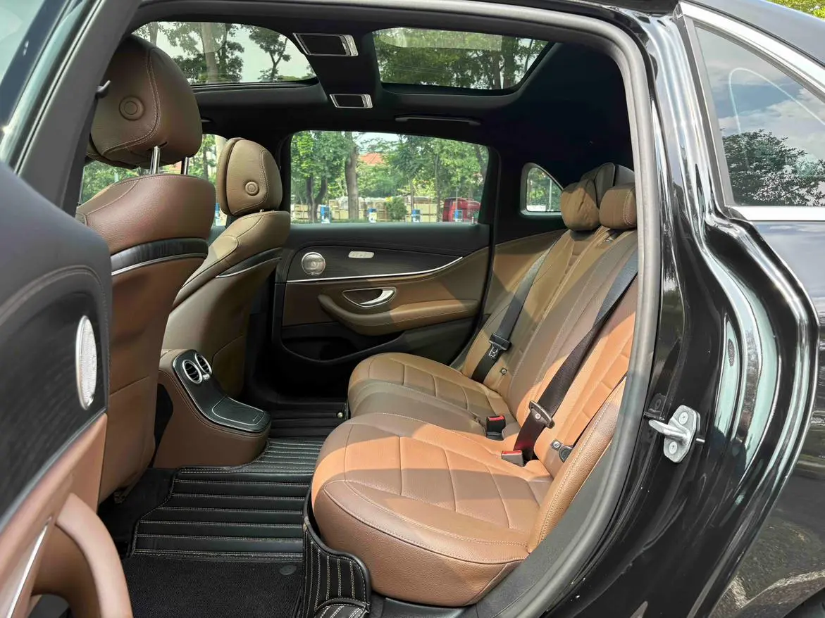 Mercedes-Benz E Class 2022 E 300 L Fashion Sport Sedan