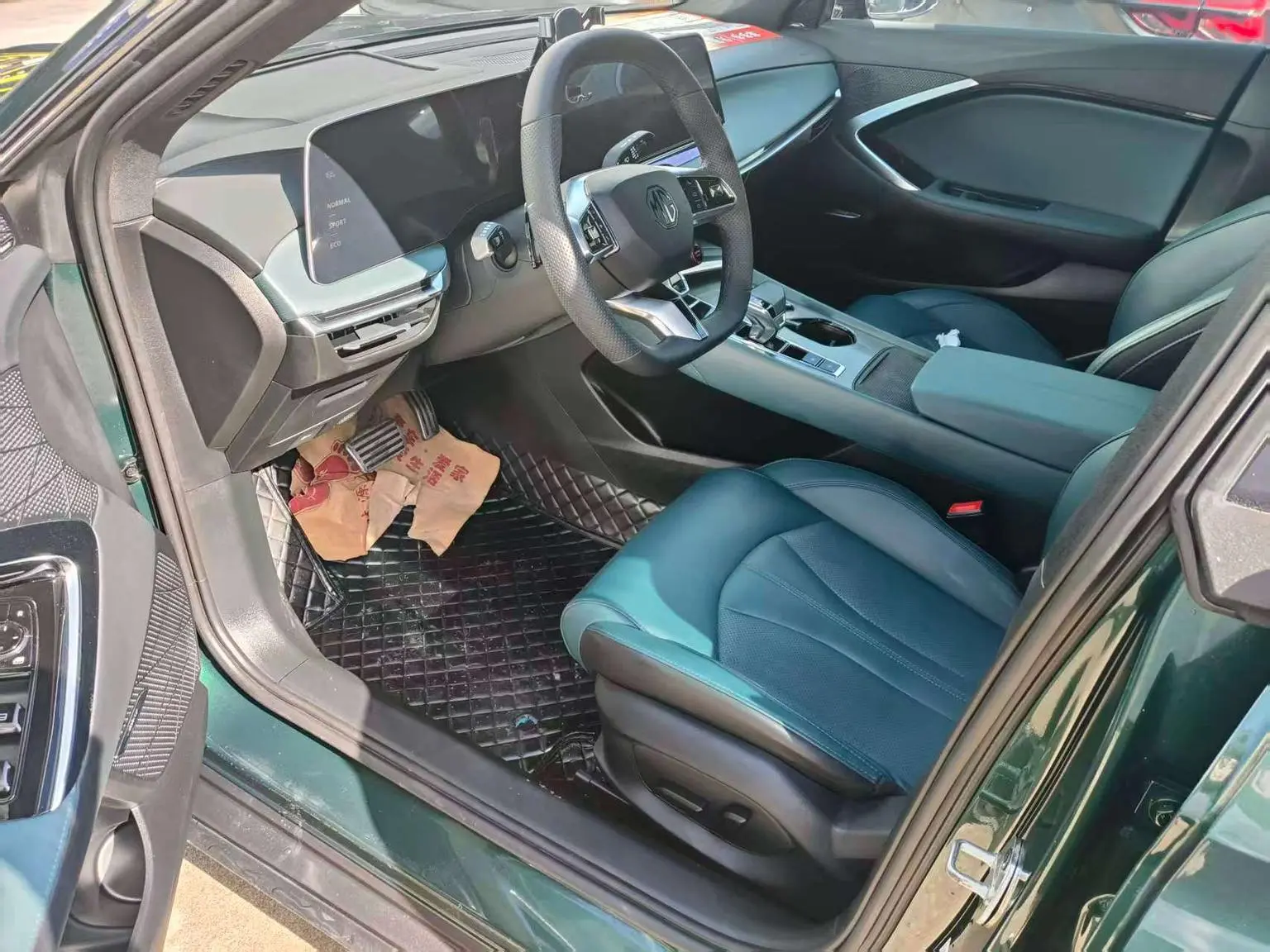 MG MG7 2023 1.5T DCT