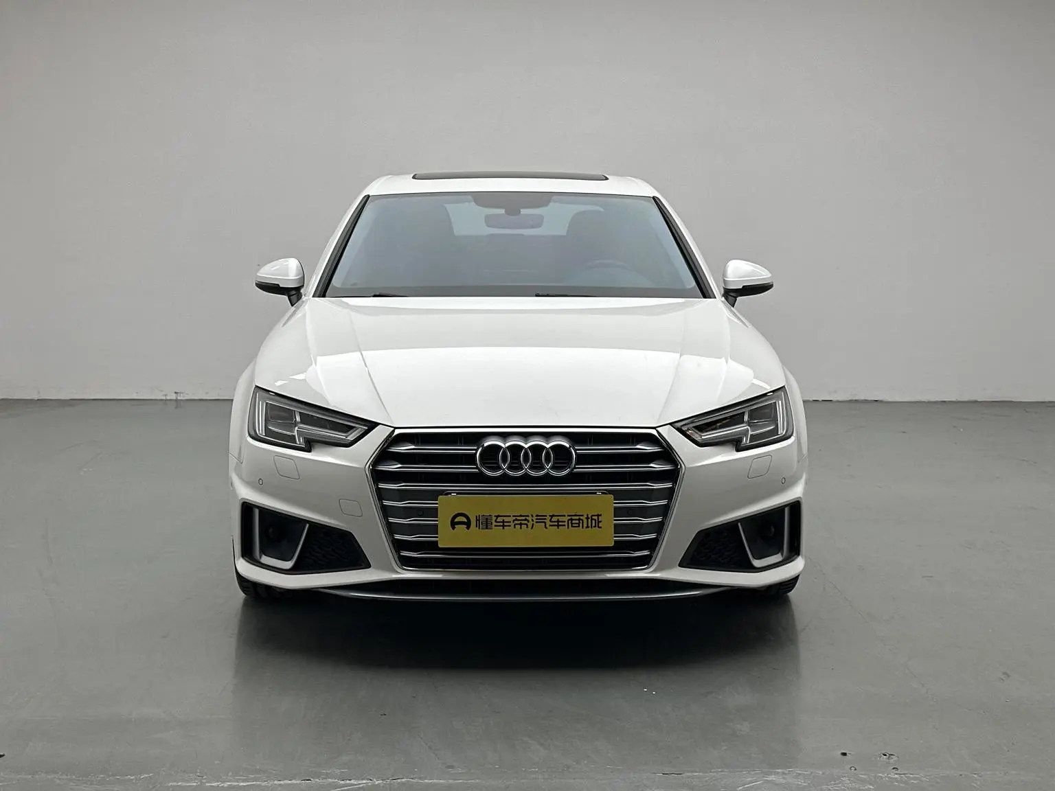 Audi A4L 2019 40 TFSI Fashion China V
