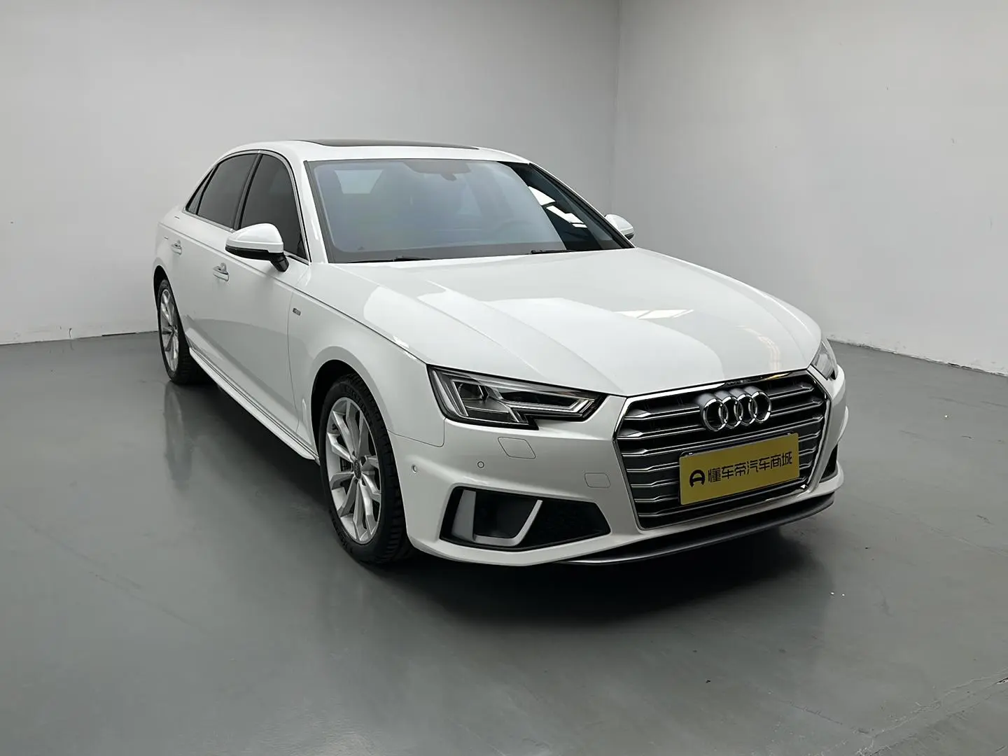 Audi A4L 2019 40 TFSI Fashion China V