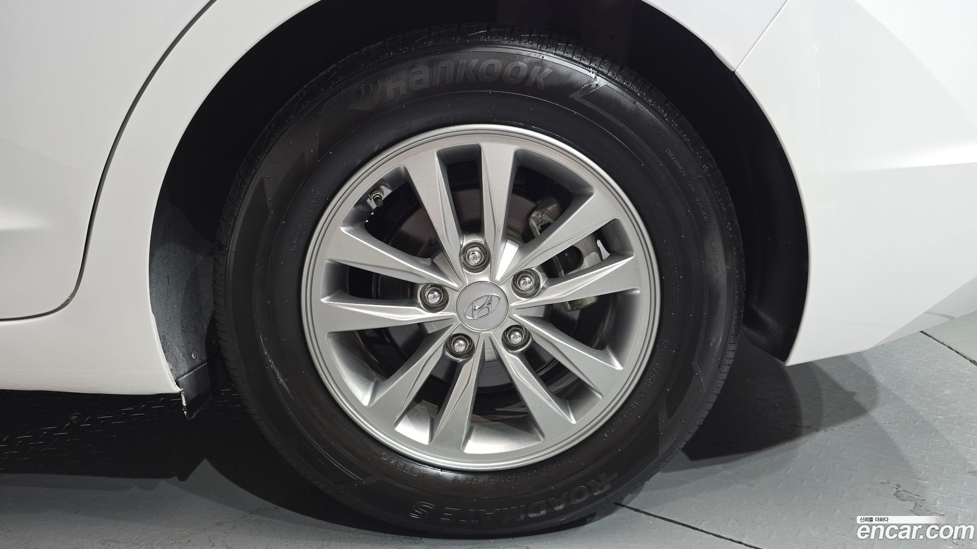 Hyundai AVANTE 1.6 2018