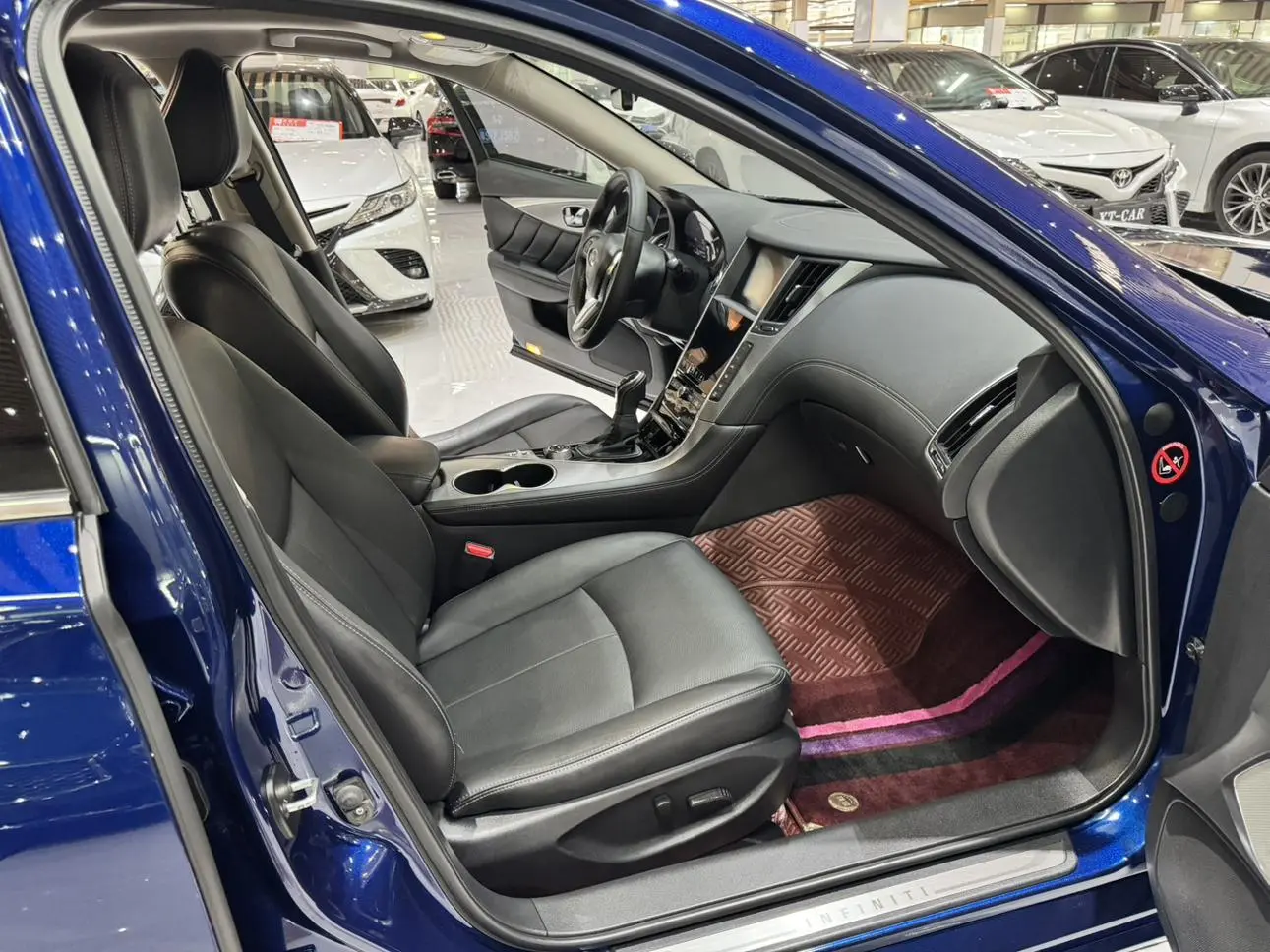 Infiniti Q50L 2018 2.0T China VI