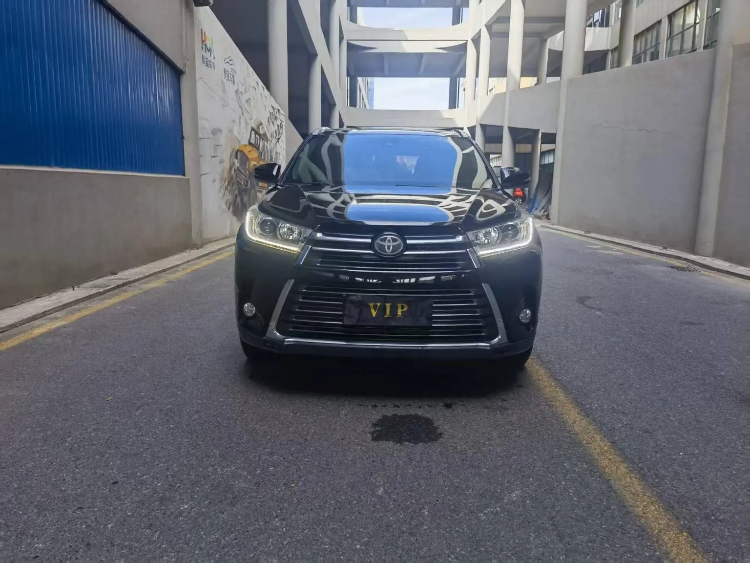 Toyota Highlander 2018 2.0T 4WD Premium 7 seat China VI