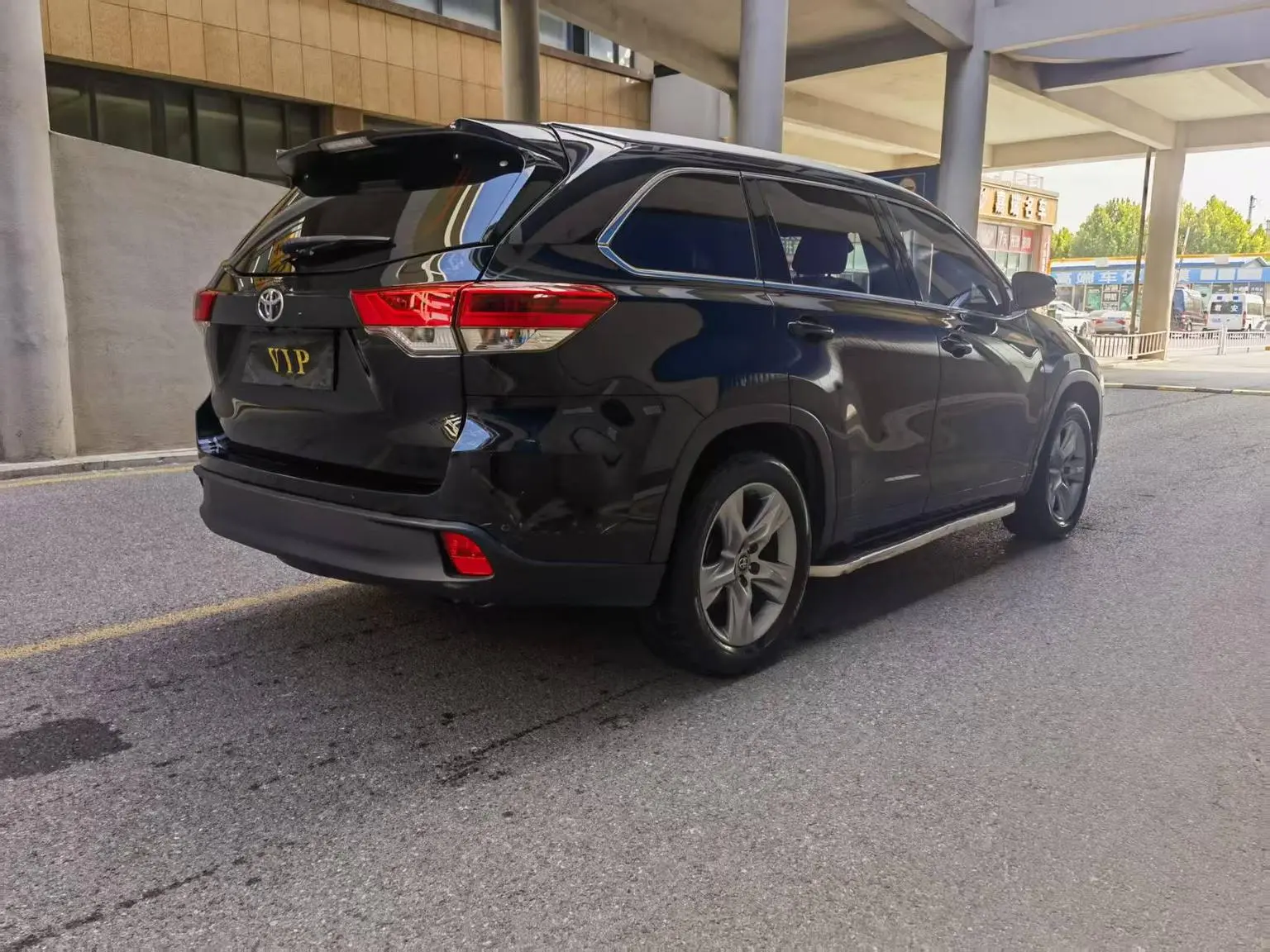 Toyota Highlander 2018 2.0T 4WD Premium 7 seat China VI
