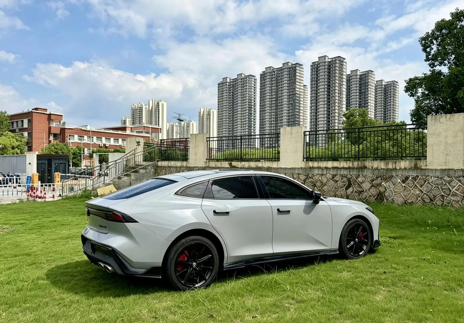Changan UNI-V 2022 2.0T