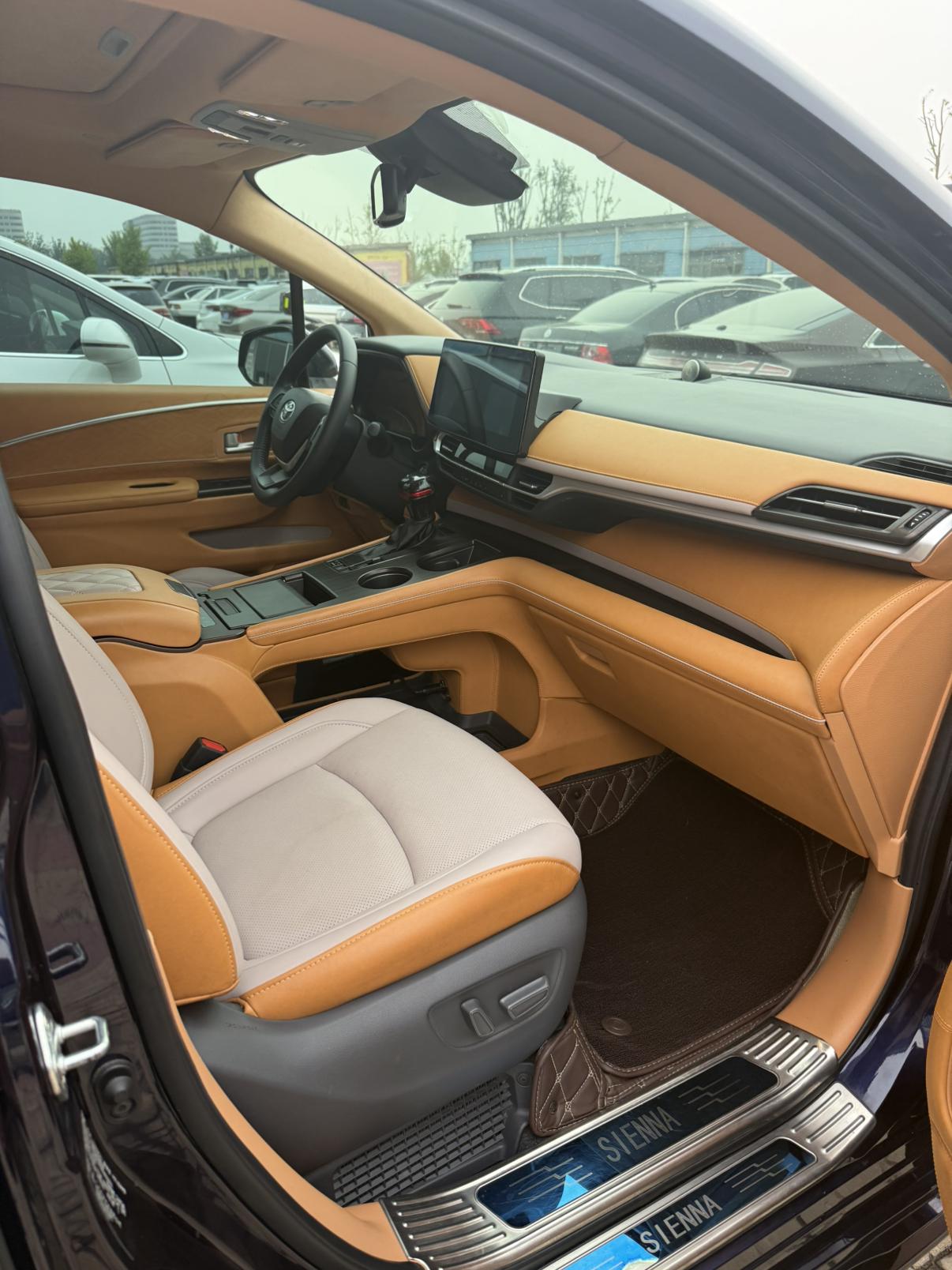 Senna 2023 Dual Engine 2.5L Deluxe Edition
