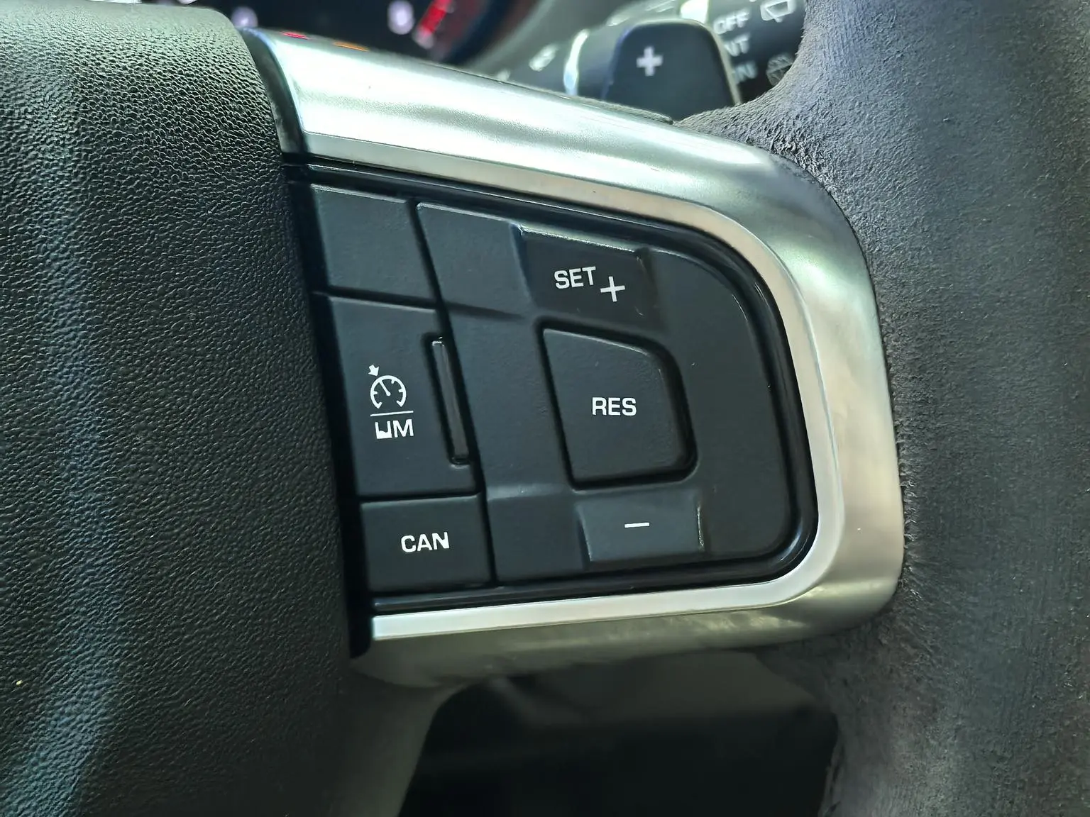 Land Rover Discovery Sport 2019 240PS SE China VI