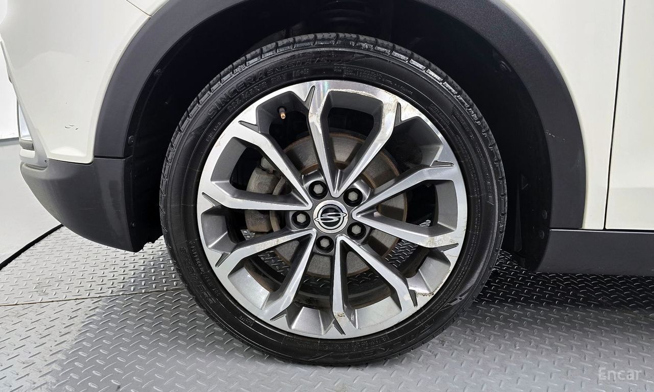 KG Mobility (Ssangyong) Tivoli Air Diesel IX 2WD 2017