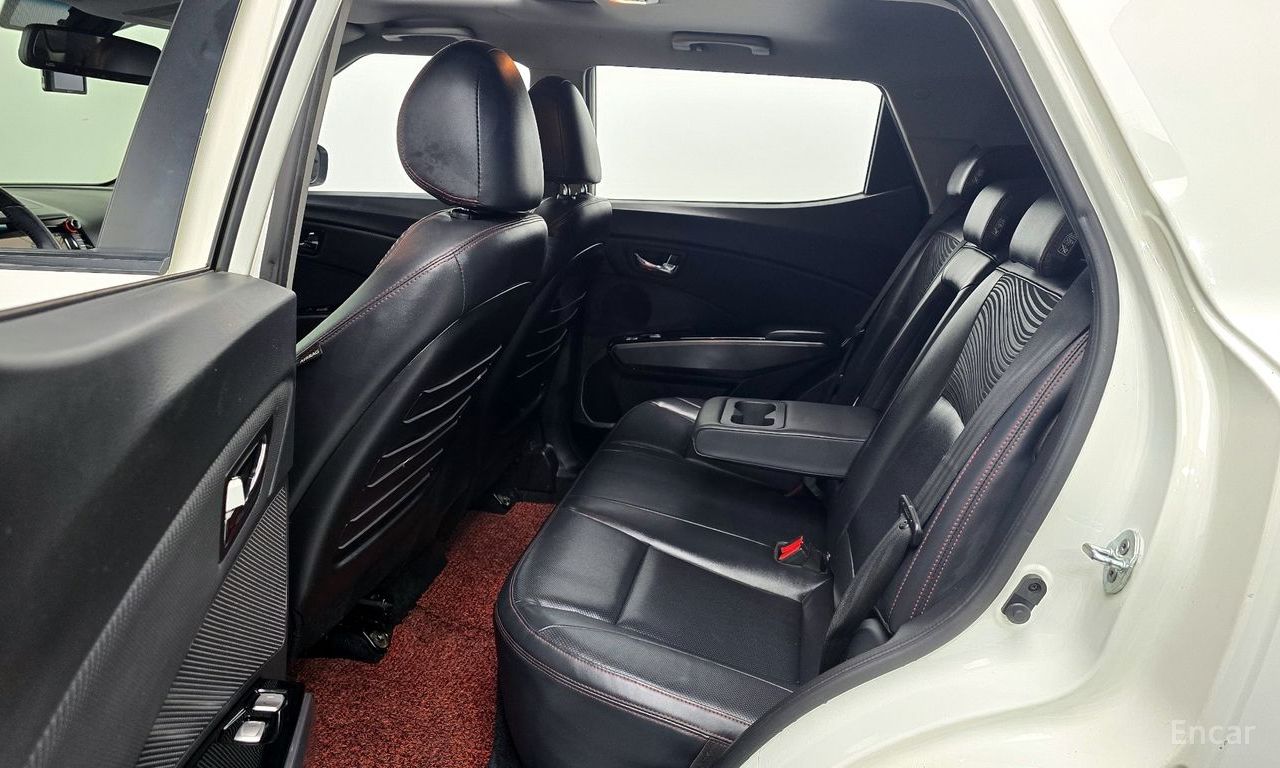 KG Mobility (Ssangyong) Tivoli Air Diesel IX 2WD 2017