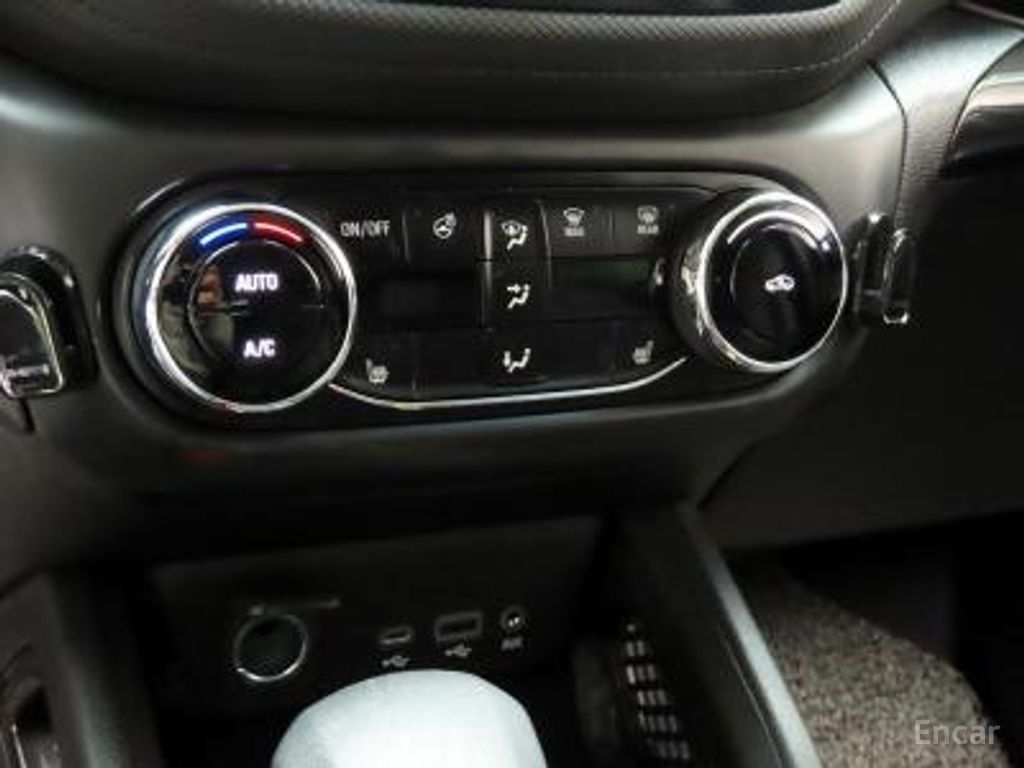 Chevrolet (GM Daewoo) Trailblazer 1.3 Turbo 2WD 2022