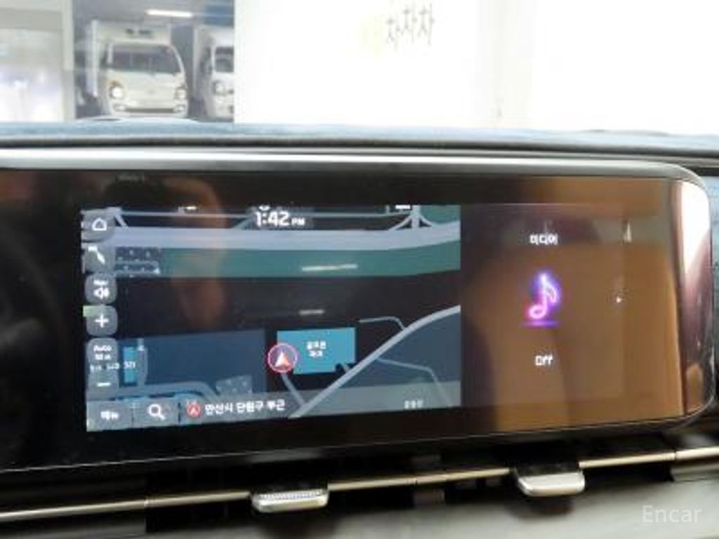 Kia Carnival 4th generation diesel 7-seater Signature 2021