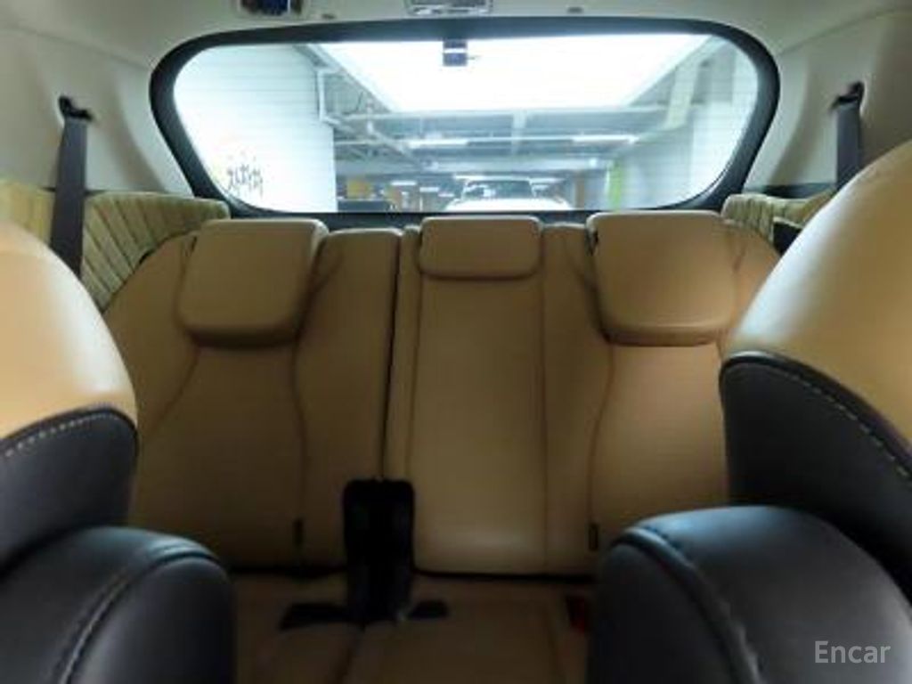 Kia Carnival 4th generation diesel 7-seater Signature 2021