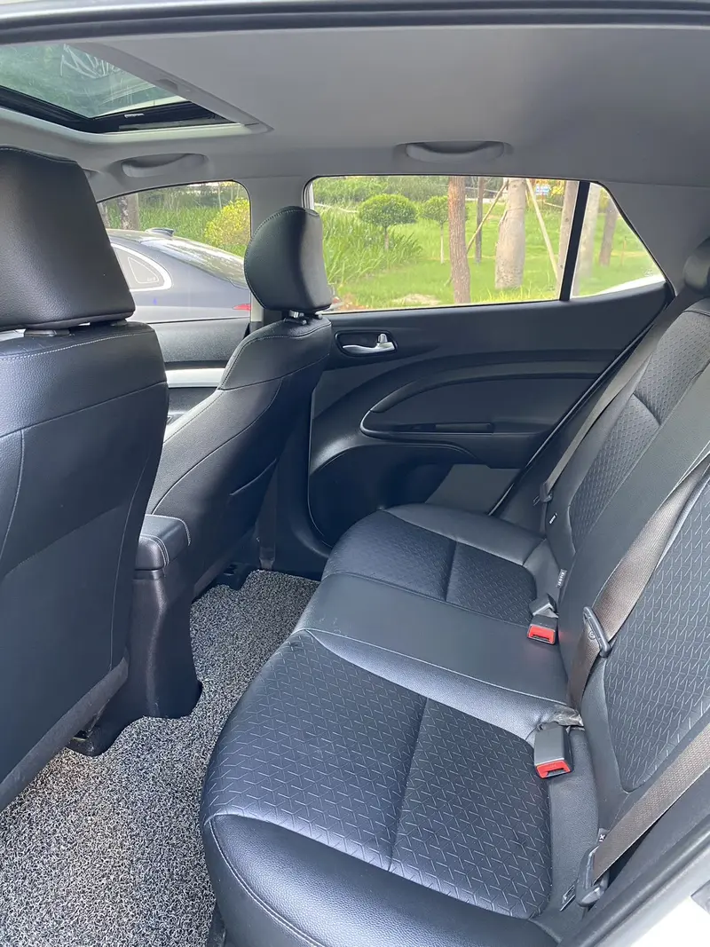 Yipao 2019 1.4L automatic sports version National VI