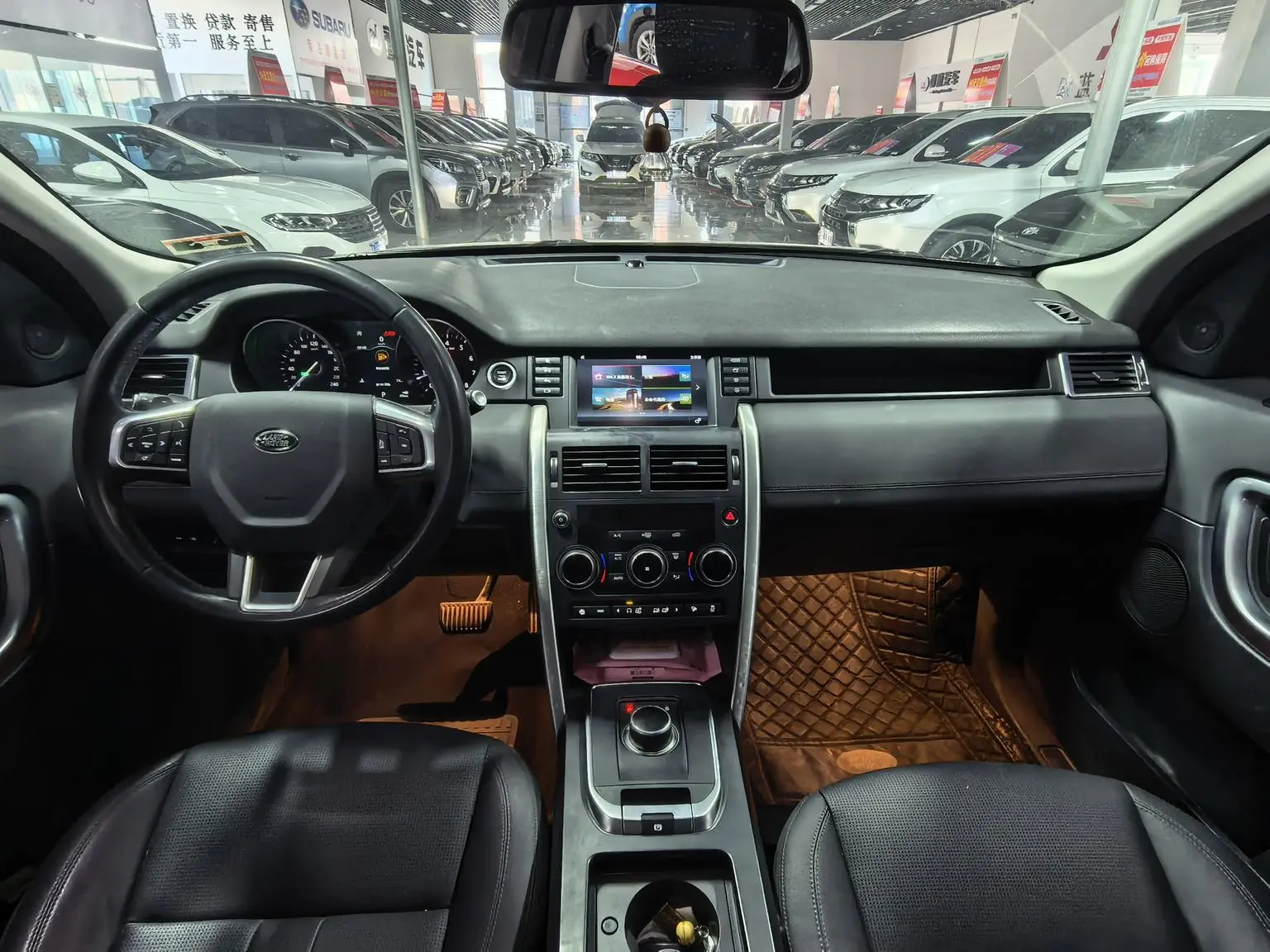 Land Rover Discovery Sport 2019 240PS SE China VI