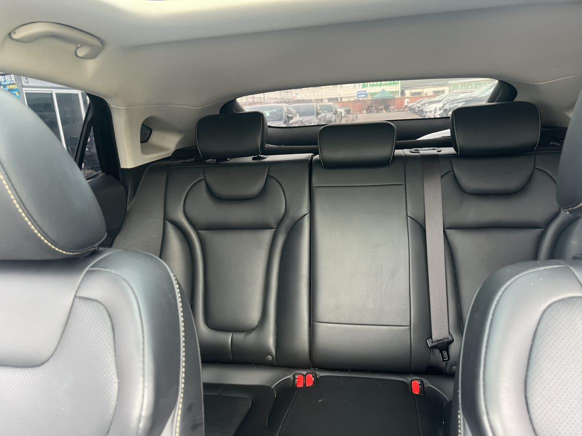 Bestune B70 2023 3rd Gen 1.5T Auto