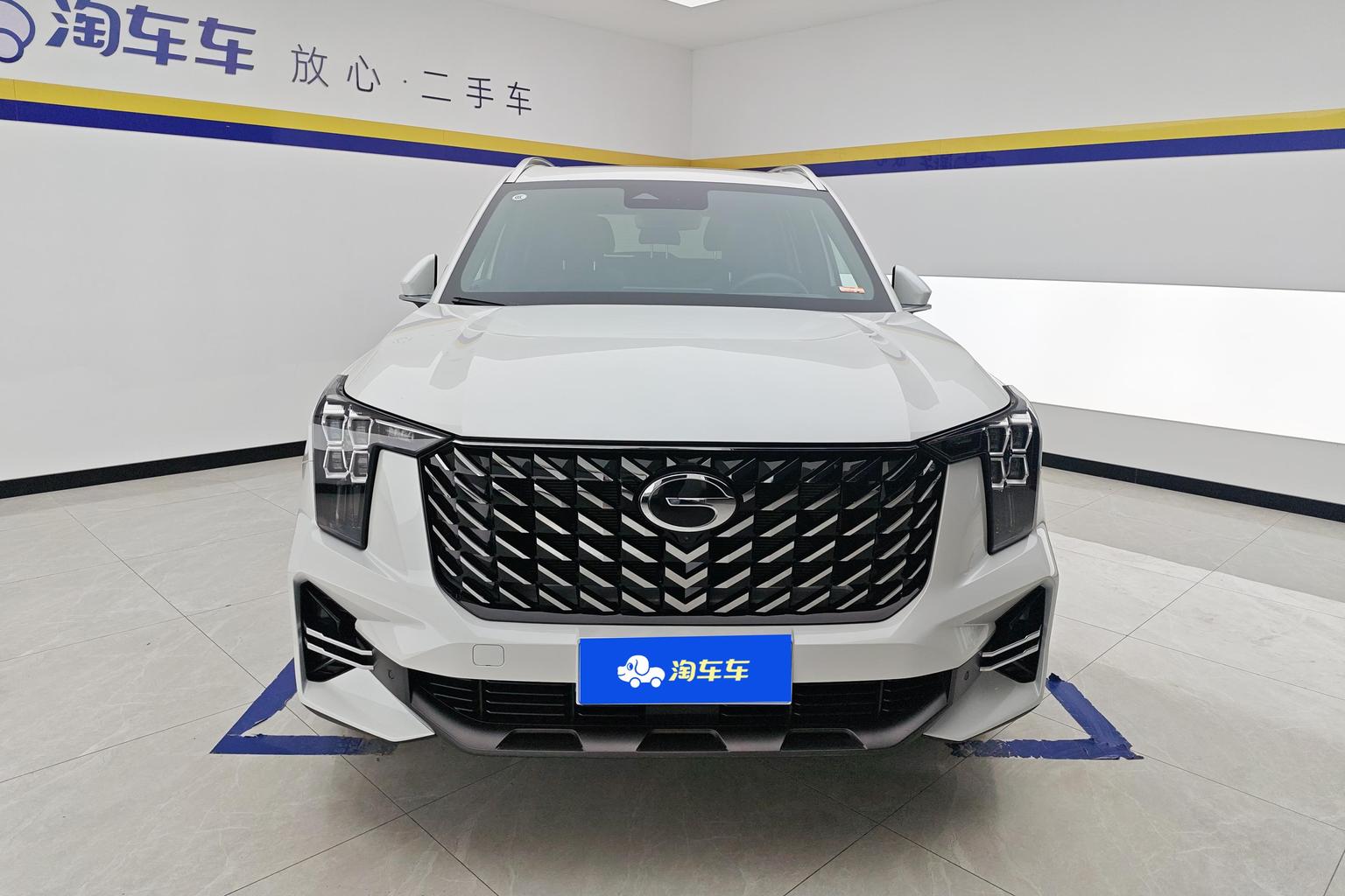 GAC Trumpchi Trumpchi GS8 2025 Series 2.0TGDI 2WD 5 seat Luxury