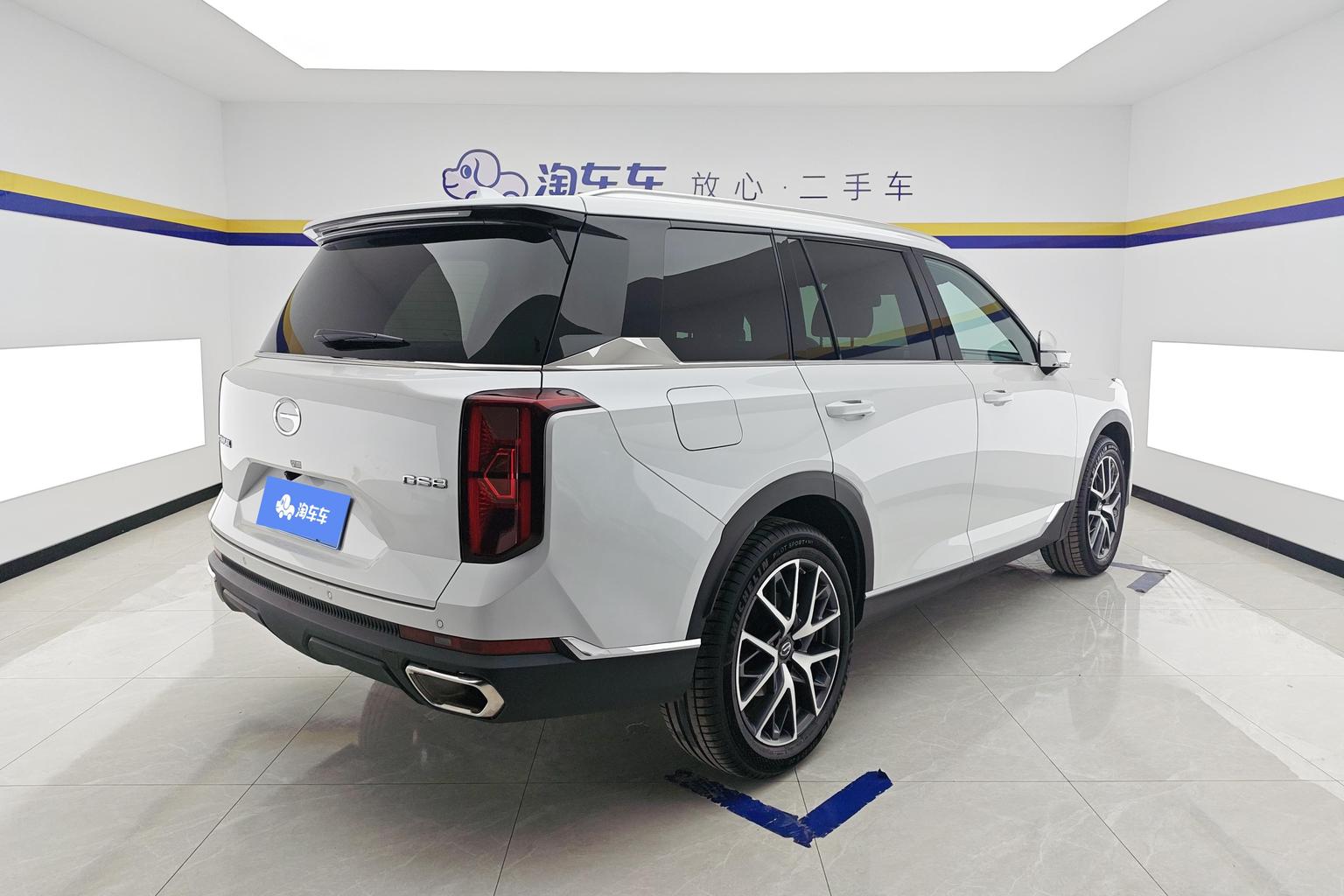 GAC Trumpchi Trumpchi GS8 2025 Series 2.0TGDI 2WD 5 seat Luxury