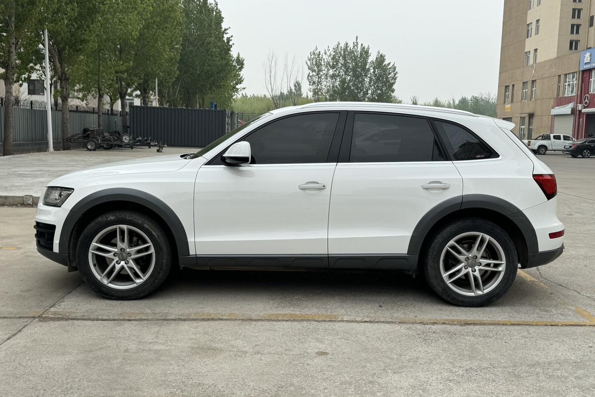 Audi Q5 2018 Heritage 40 TFSI Tech