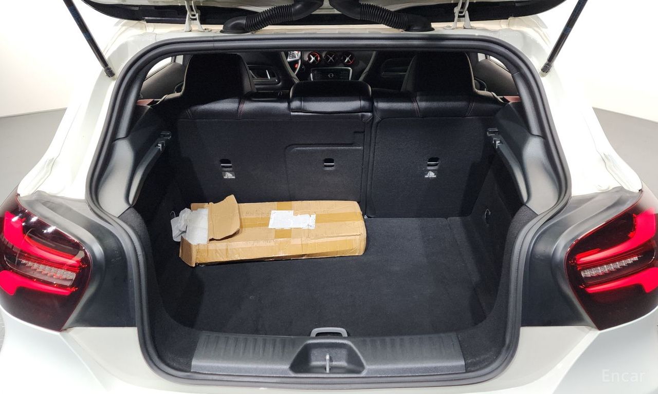 Benz A-Class W176 A45 AMG 4MATIC 2018