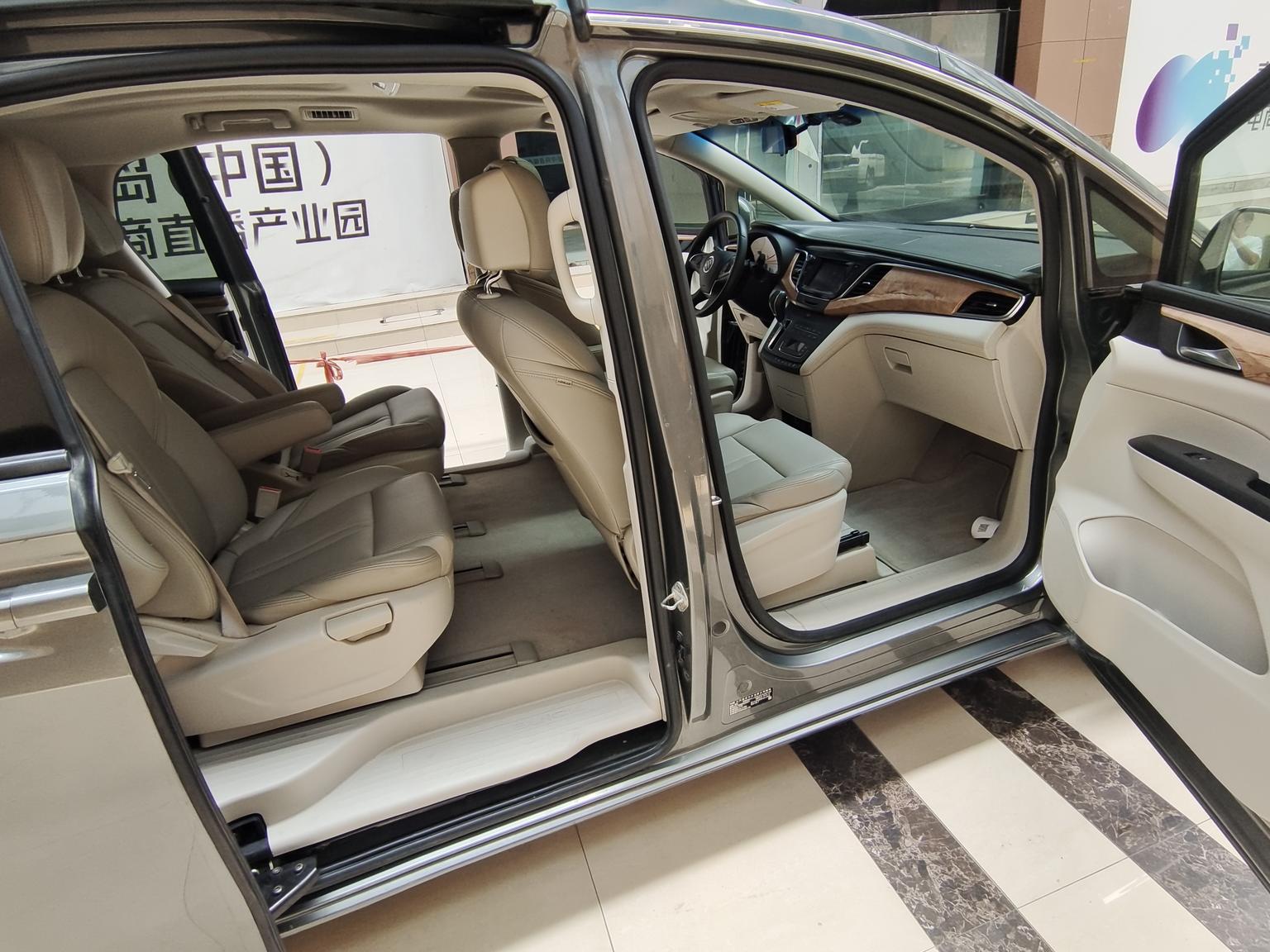 Buick GL8 2018 ES 28T Comfort China VI