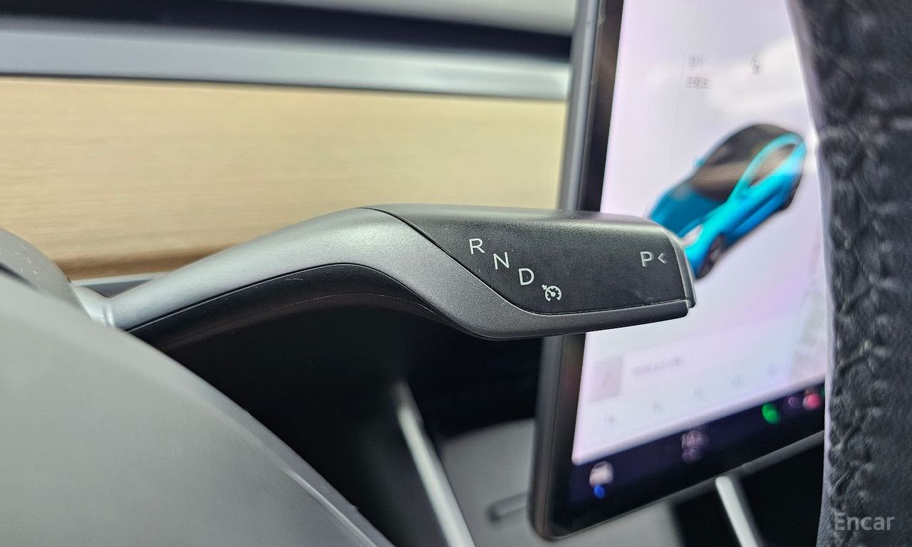 Tesla Model 3 Standard Range Plus RWD 2020