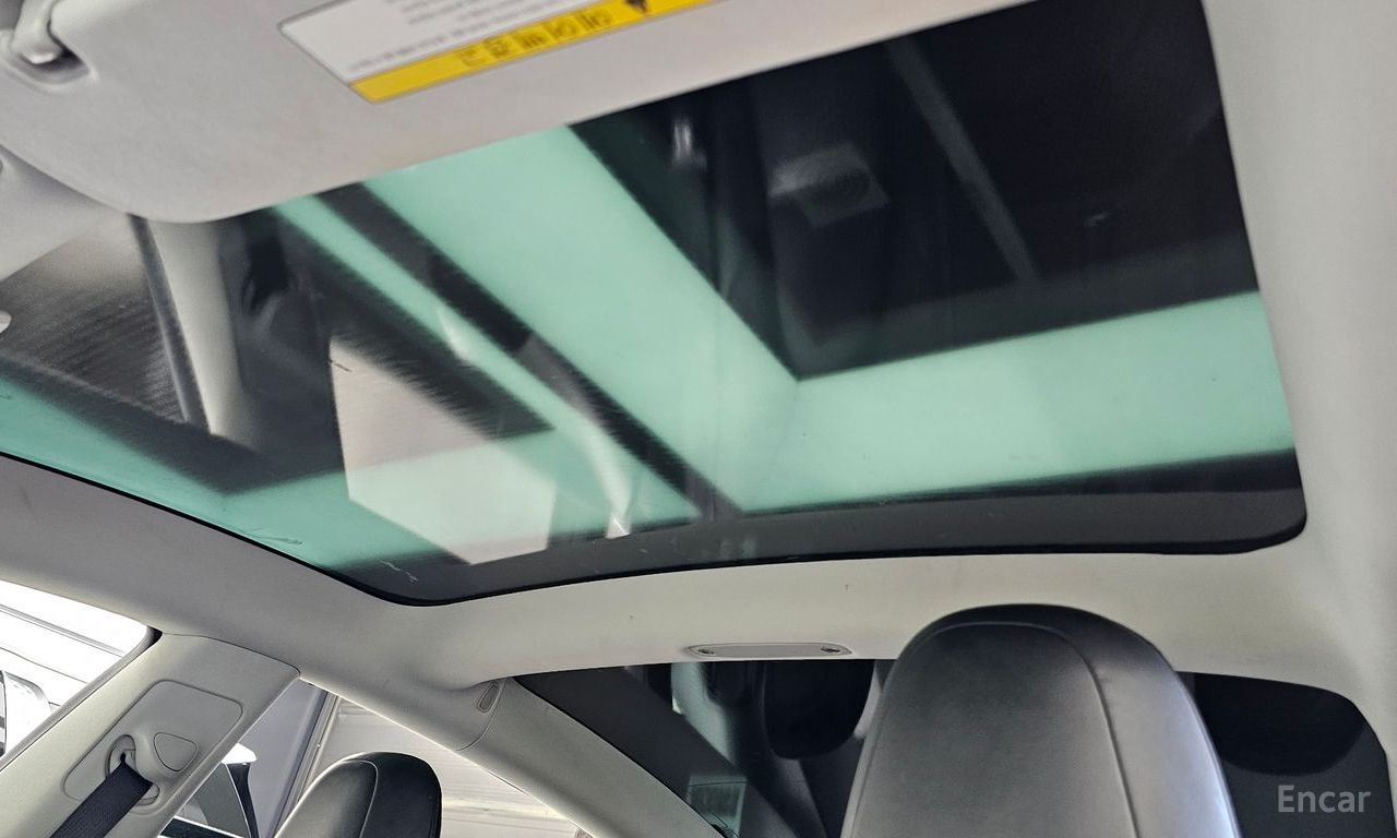 Tesla Model 3 Standard Range Plus RWD 2020