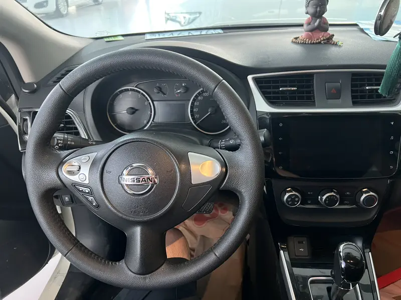 Sylphy 2019 1.6XV CVT Intelligent Premium Edition National VI