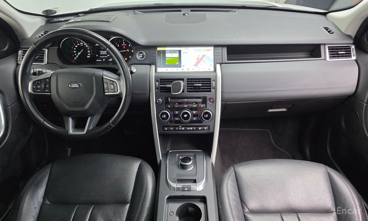 Land Rover Discovery Sports 2.0 TD4 SE (150 horsepower) 2018