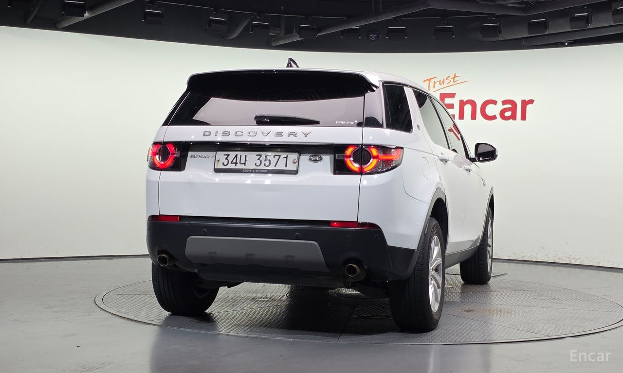 Land Rover Discovery Sports 2.0 TD4 SE (150 horsepower) 2018