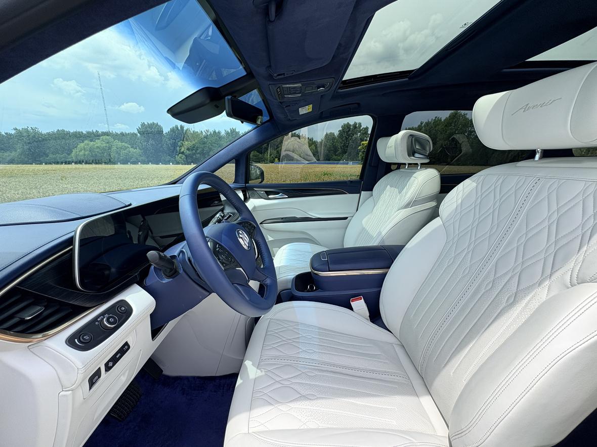 Buick GL8 2021 Avenir seat Premium