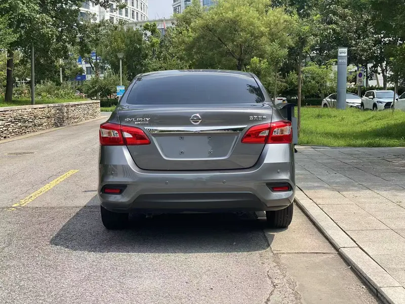 Sylphy 2022 Classic 1.6 XE CVT Comfort Edition