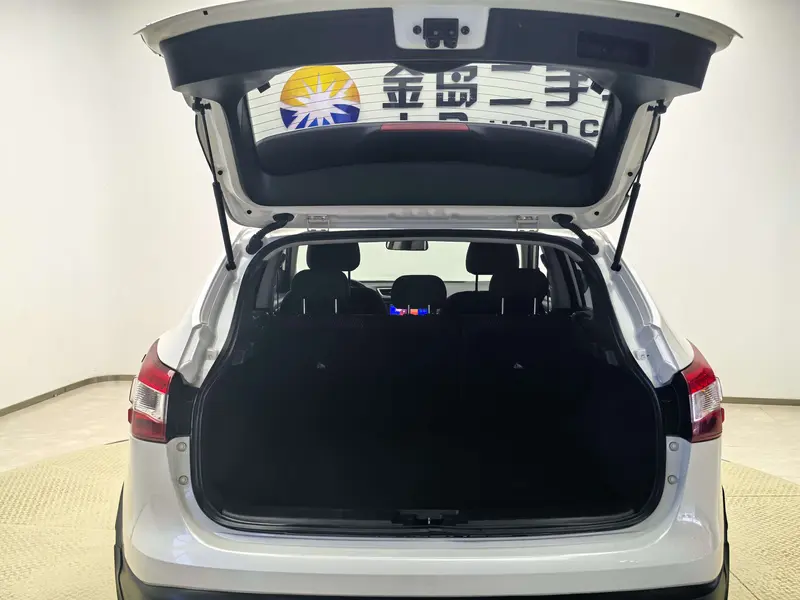 Qashqai 2017 1.2T Manual Fashion Edition National V