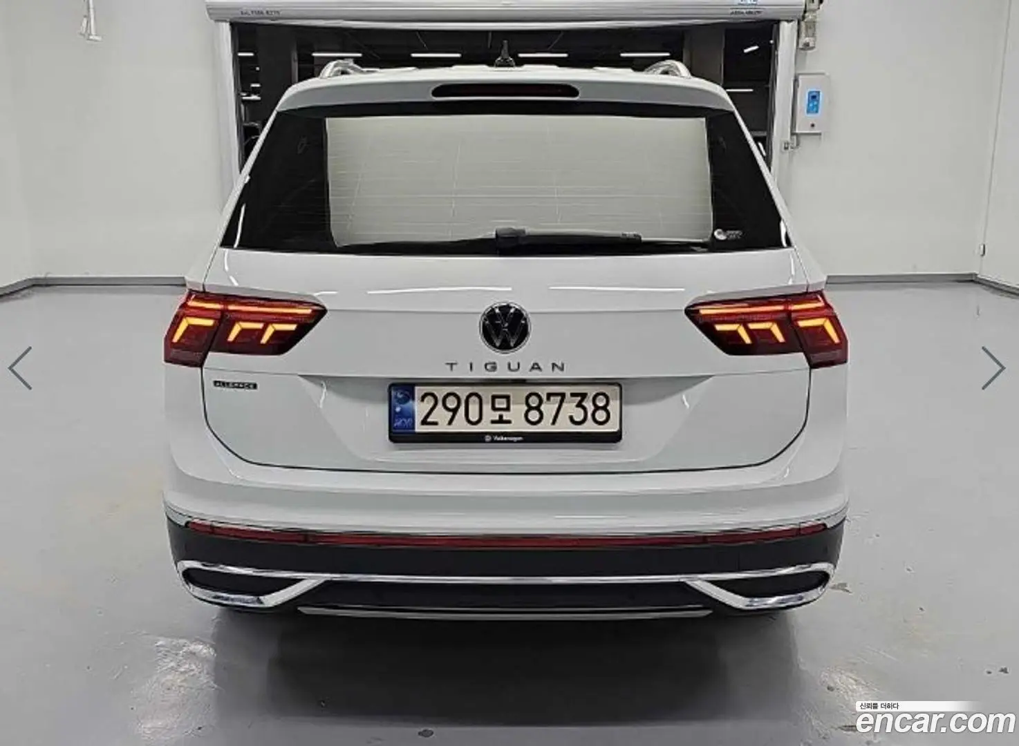 Volkswagen Tiguan 2.0 TSI Prestige