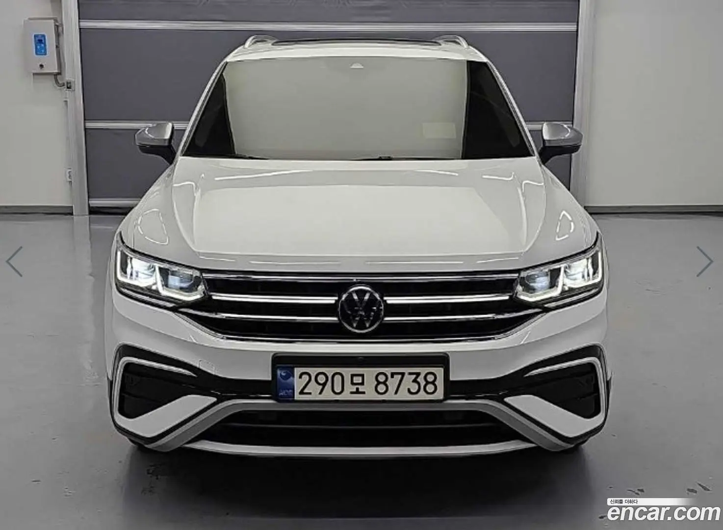 Volkswagen Tiguan 2.0 TSI Prestige