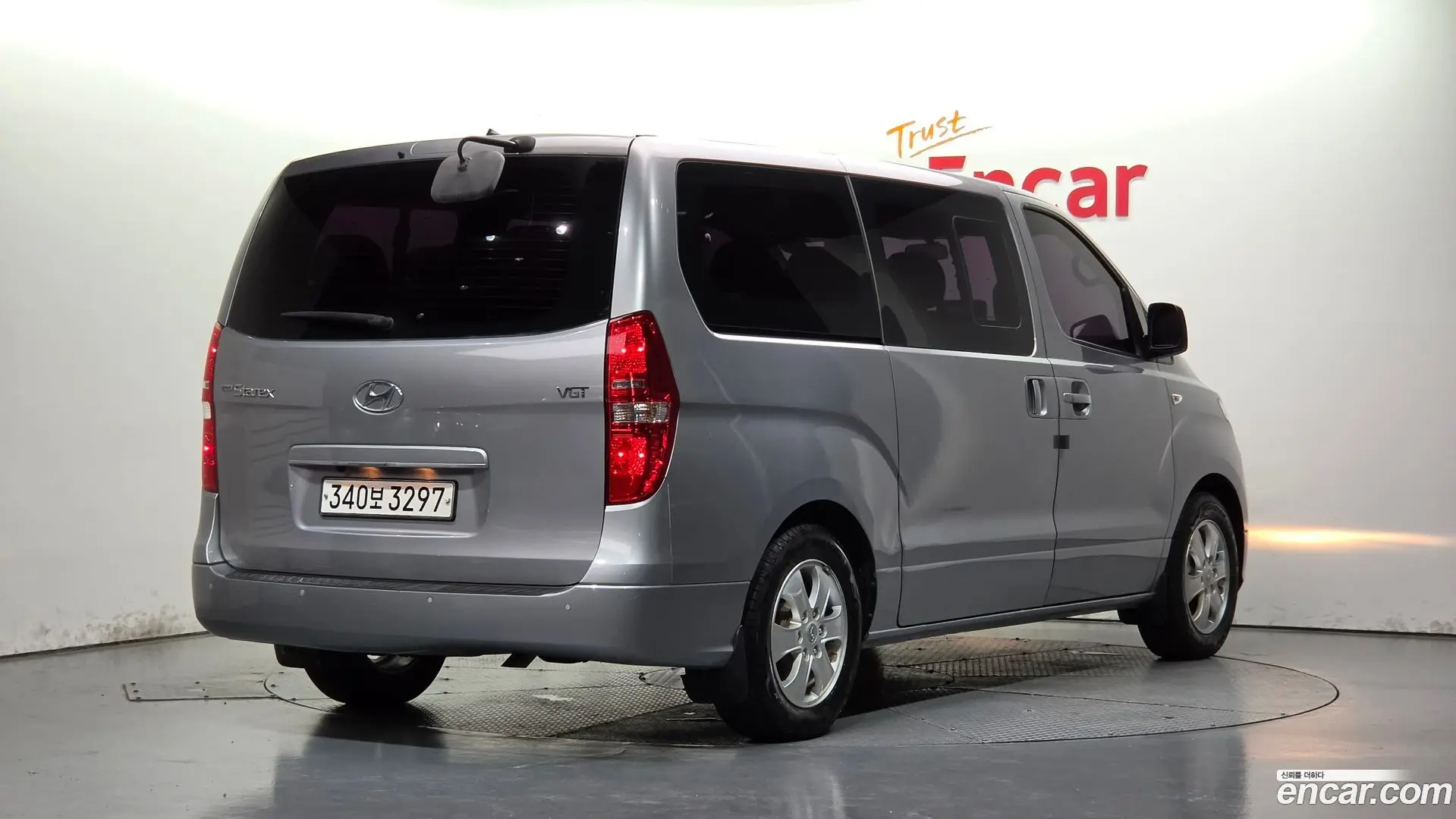Hyundai Starex Urban 9-Seater