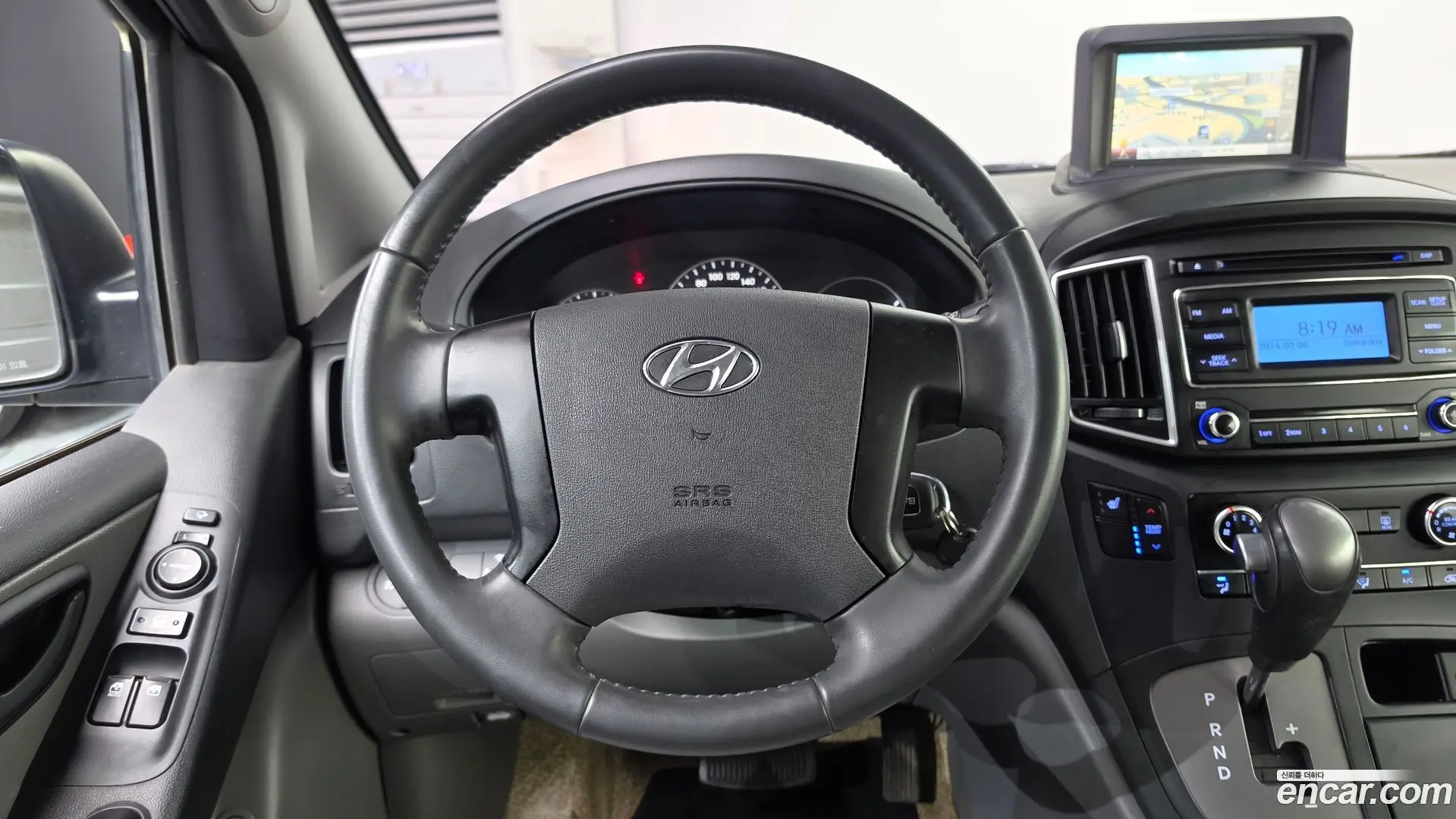 Hyundai Starex Urban 9-Seater