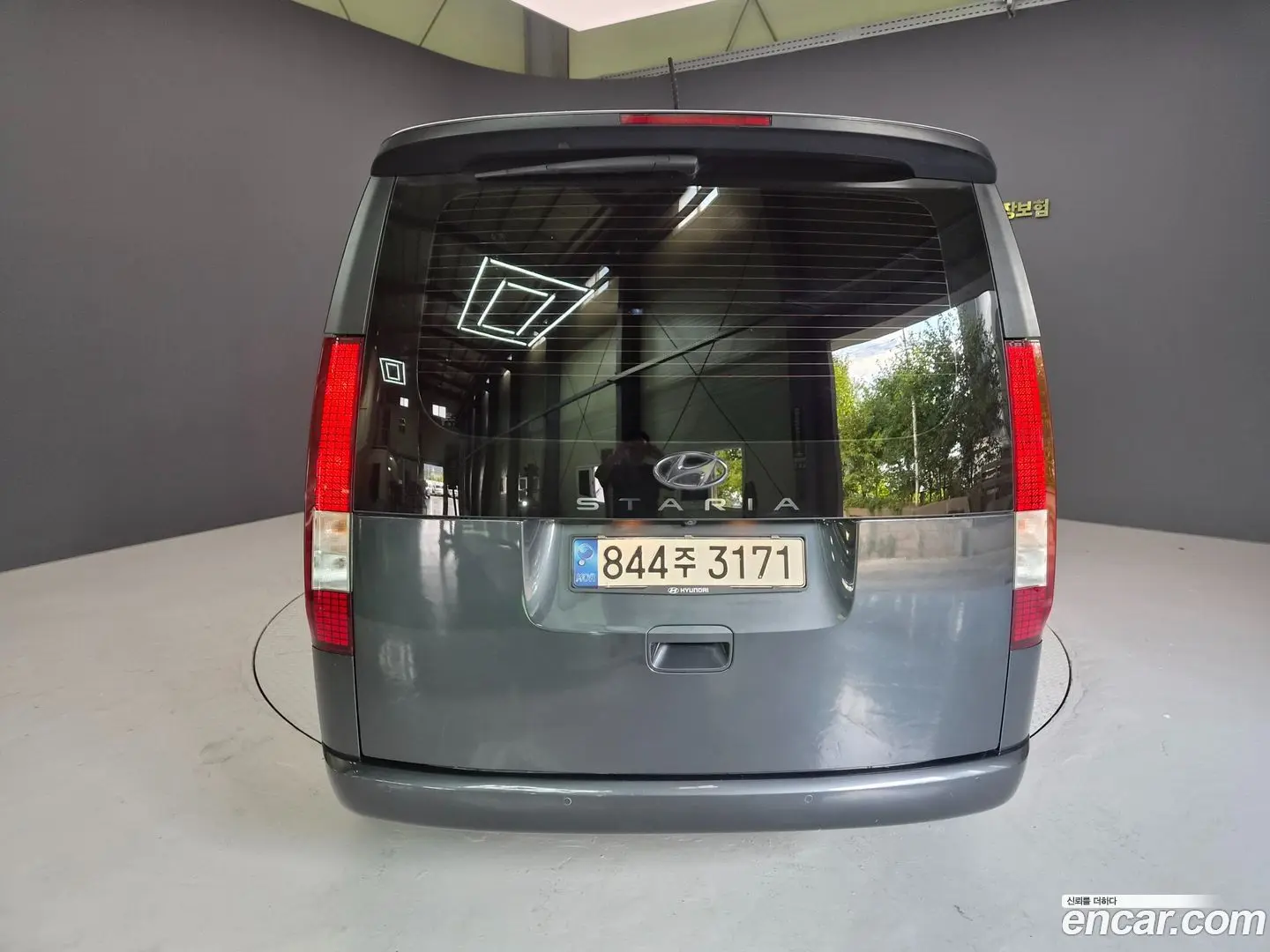 Hyundai Staria L3.5 Cargo 3-Seater